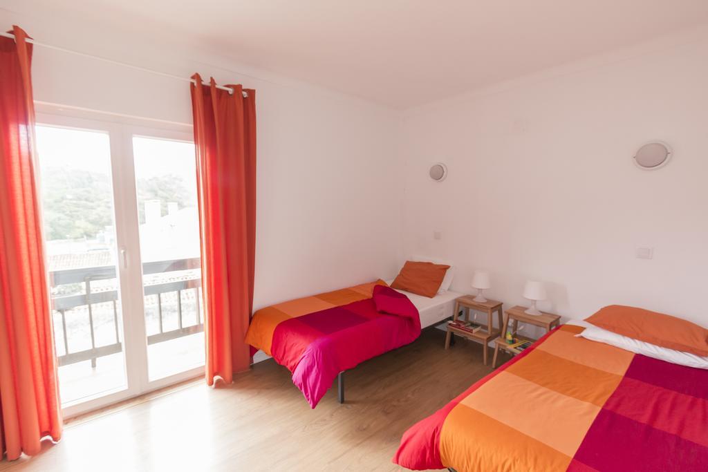 Homemoel Local Accomodation Al Сао Педру де Муел Екстериор снимка